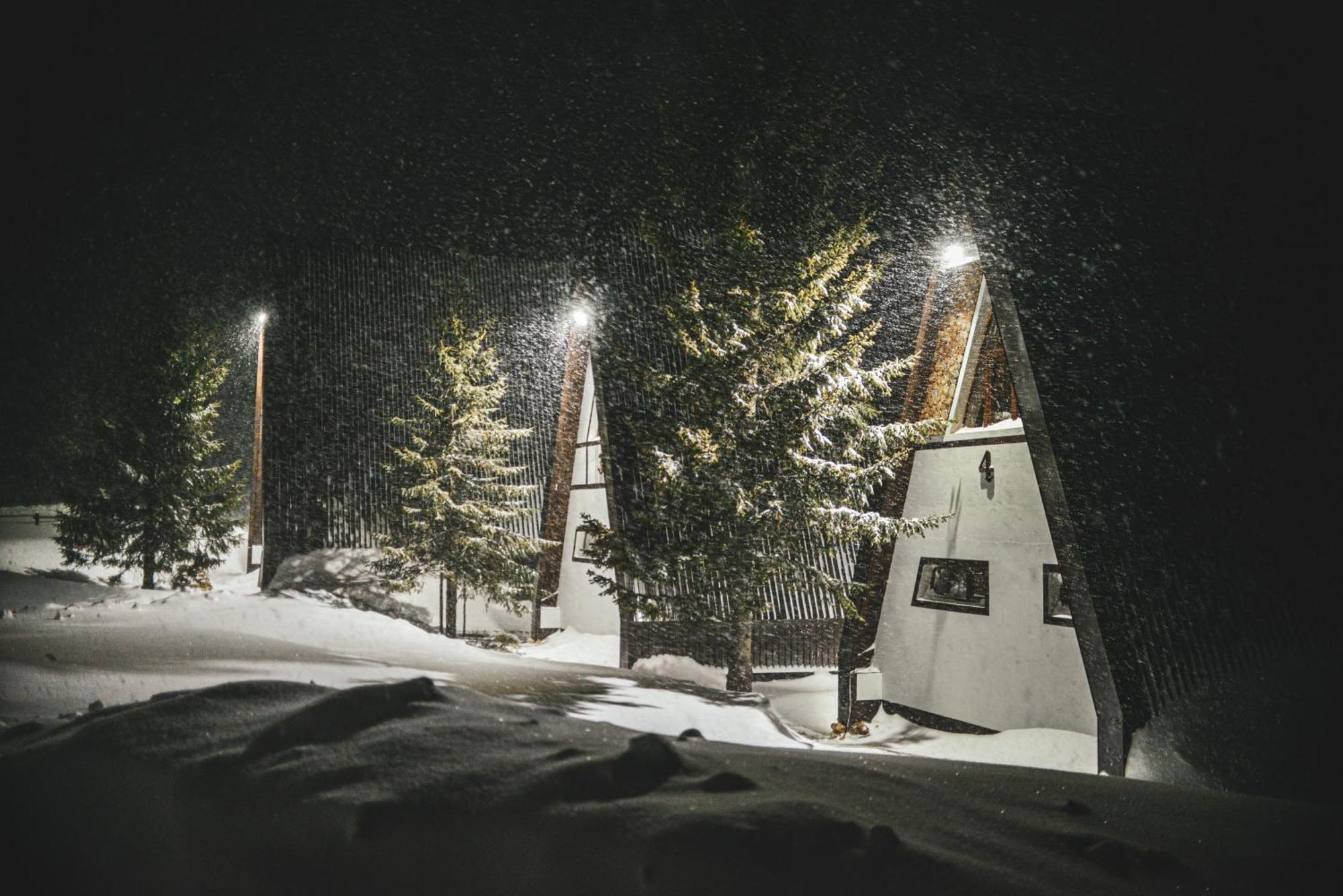 Camere De Inchiriat Pasi Liberi Tău Bistra Esterno foto